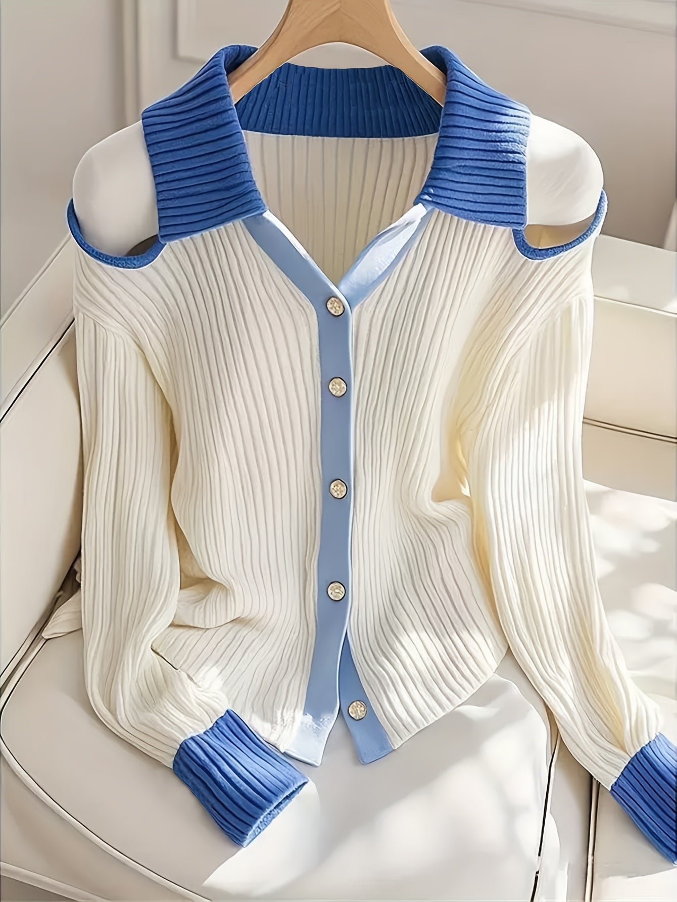 Color-blocked Knitwear Off-Shoulder Design Premium Top Fashionable Trendy Layering Cardigan Long-Sleeve T-Shirt