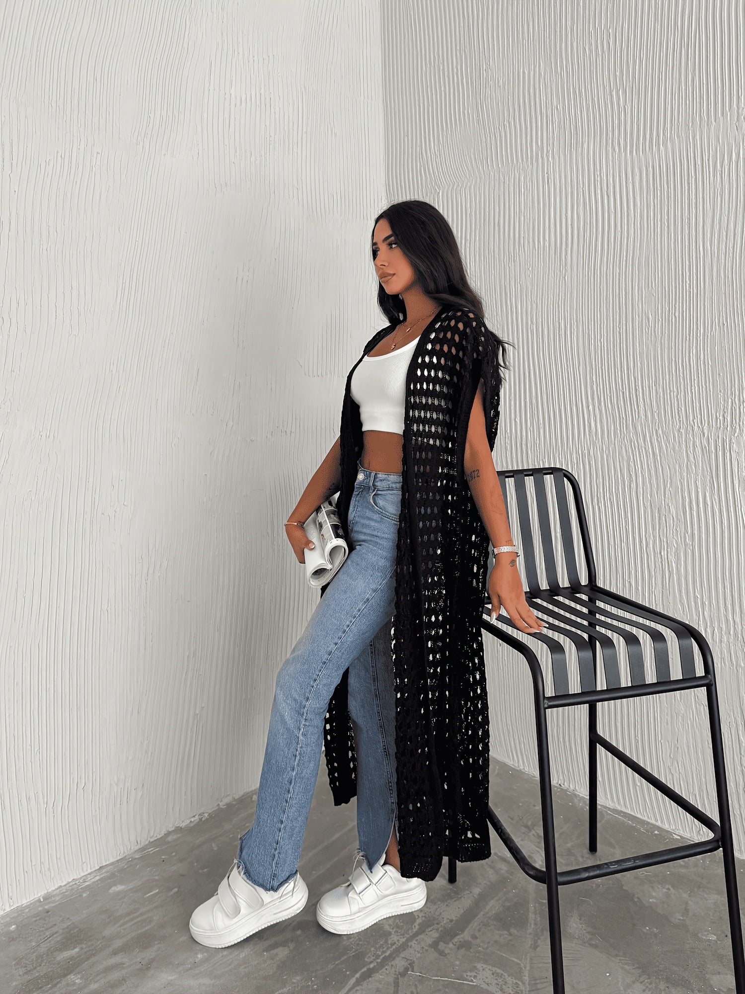 Crochet Lace Vest Sleeveless Long Beach Vest Women's Solid Color Crochet Lace Cardigan (Bikini Not Included)