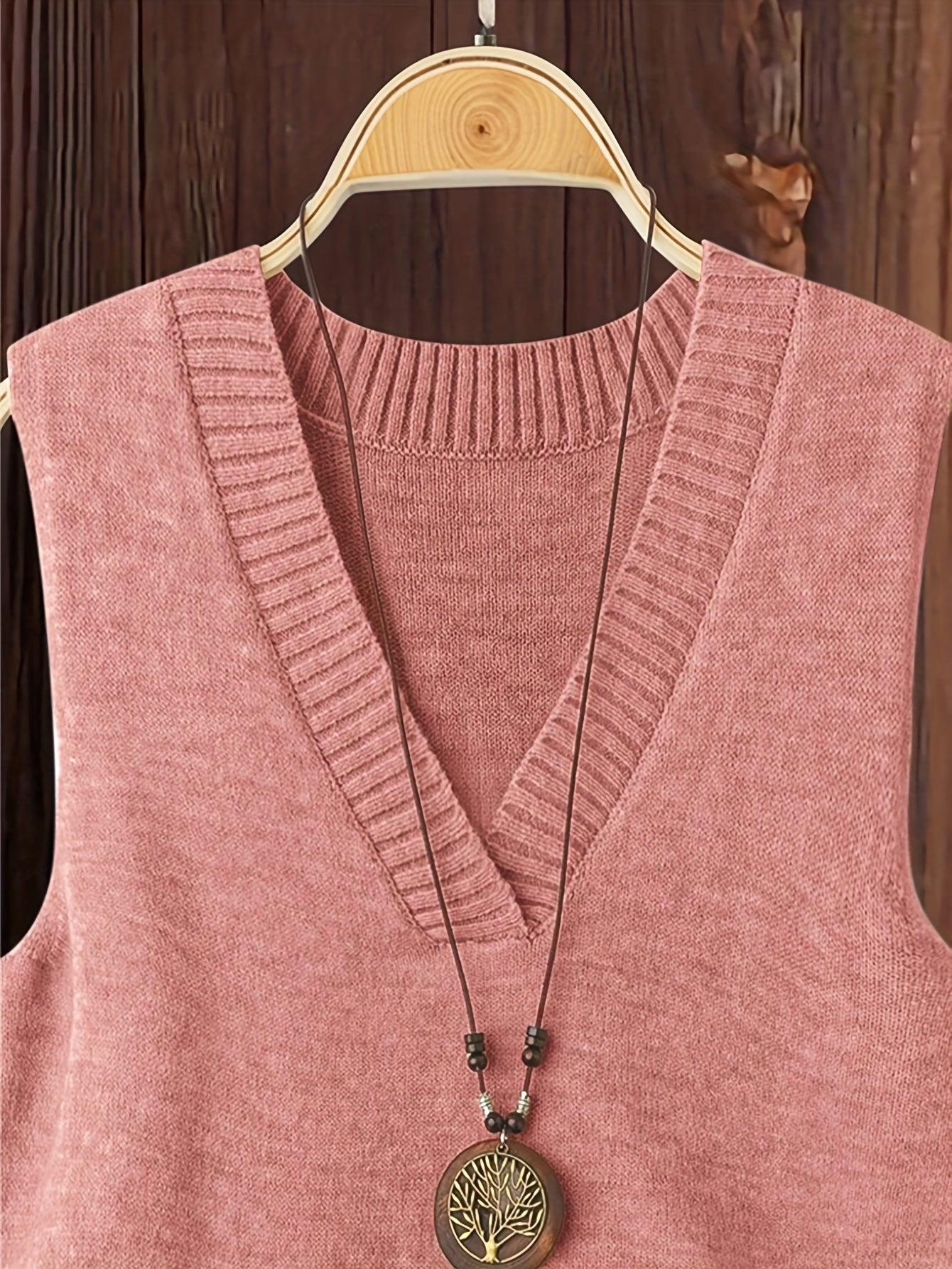 Women's V-Neck Sleeveless Vest - Casual Loose Fit with Side Slit, Ribbed Detailing & Medium Stretch, Machine Washable All-Season Comfort for Casual Attire, Relaxed Styling, Longline Silhouette, Comfortable Material, Layering Piece, Styleconscious Women