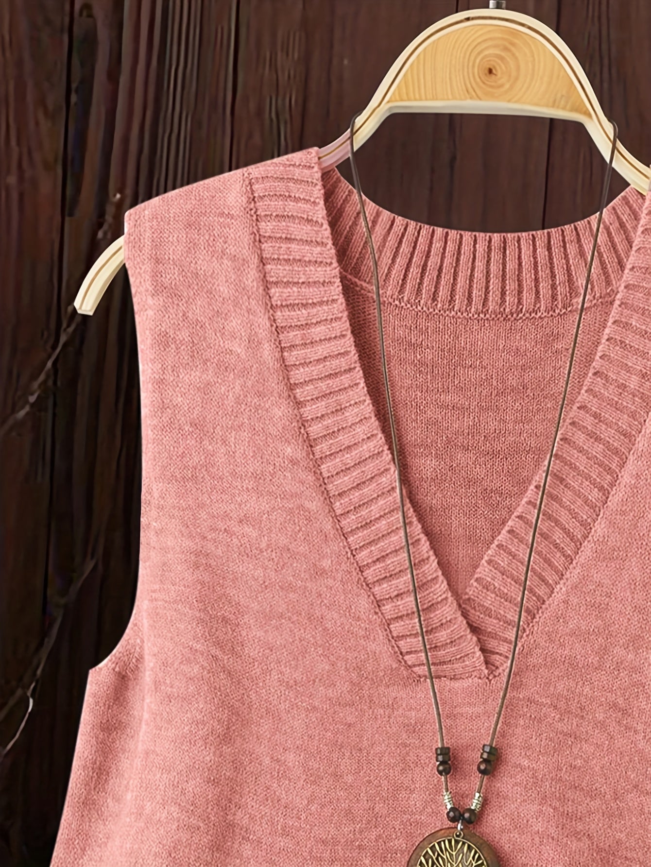 Women's V-Neck Sleeveless Vest - Casual Loose Fit with Side Slit, Ribbed Detailing & Medium Stretch, Machine Washable All-Season Comfort for Casual Attire, Relaxed Styling, Longline Silhouette, Comfortable Material, Layering Piece, Styleconscious Women