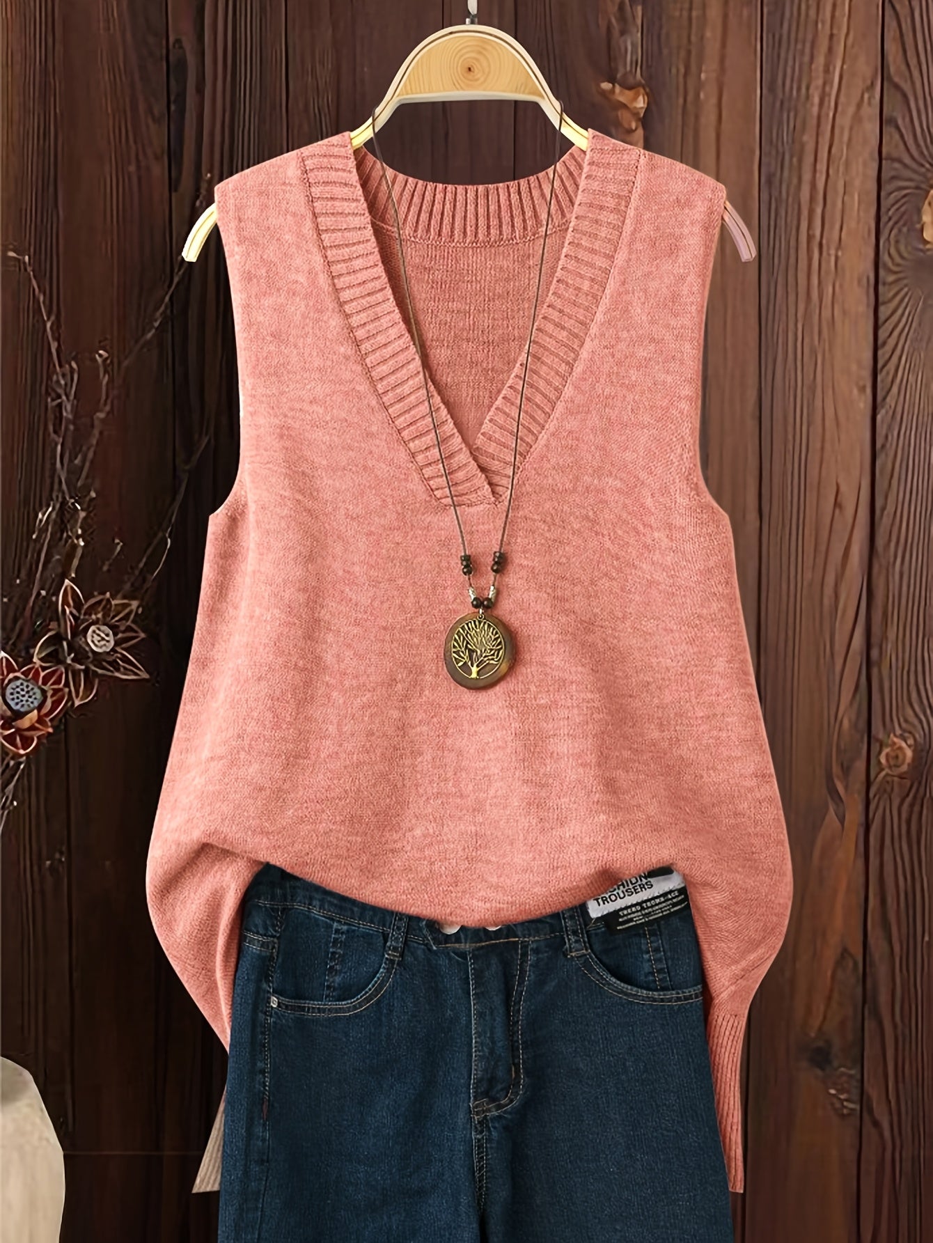 Women's V-Neck Sleeveless Vest - Casual Loose Fit with Side Slit, Ribbed Detailing & Medium Stretch, Machine Washable All-Season Comfort for Casual Attire, Relaxed Styling, Longline Silhouette, Comfortable Material, Layering Piece, Styleconscious Women