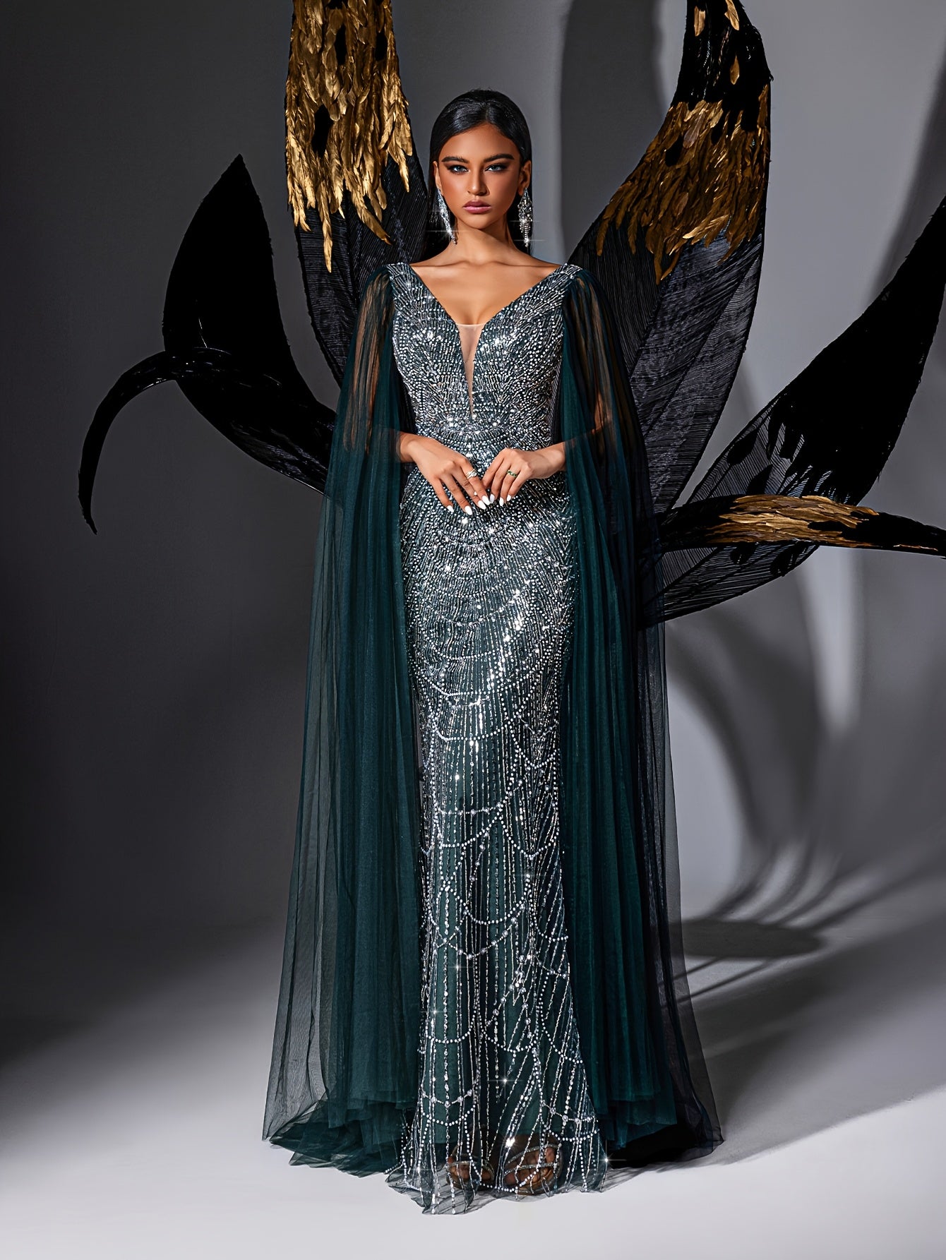 Evening Dress Women's Mesh Shawl Deep V-Neck Bodycon High-Waisted Long Train Skirt Suitable for Banquet Party