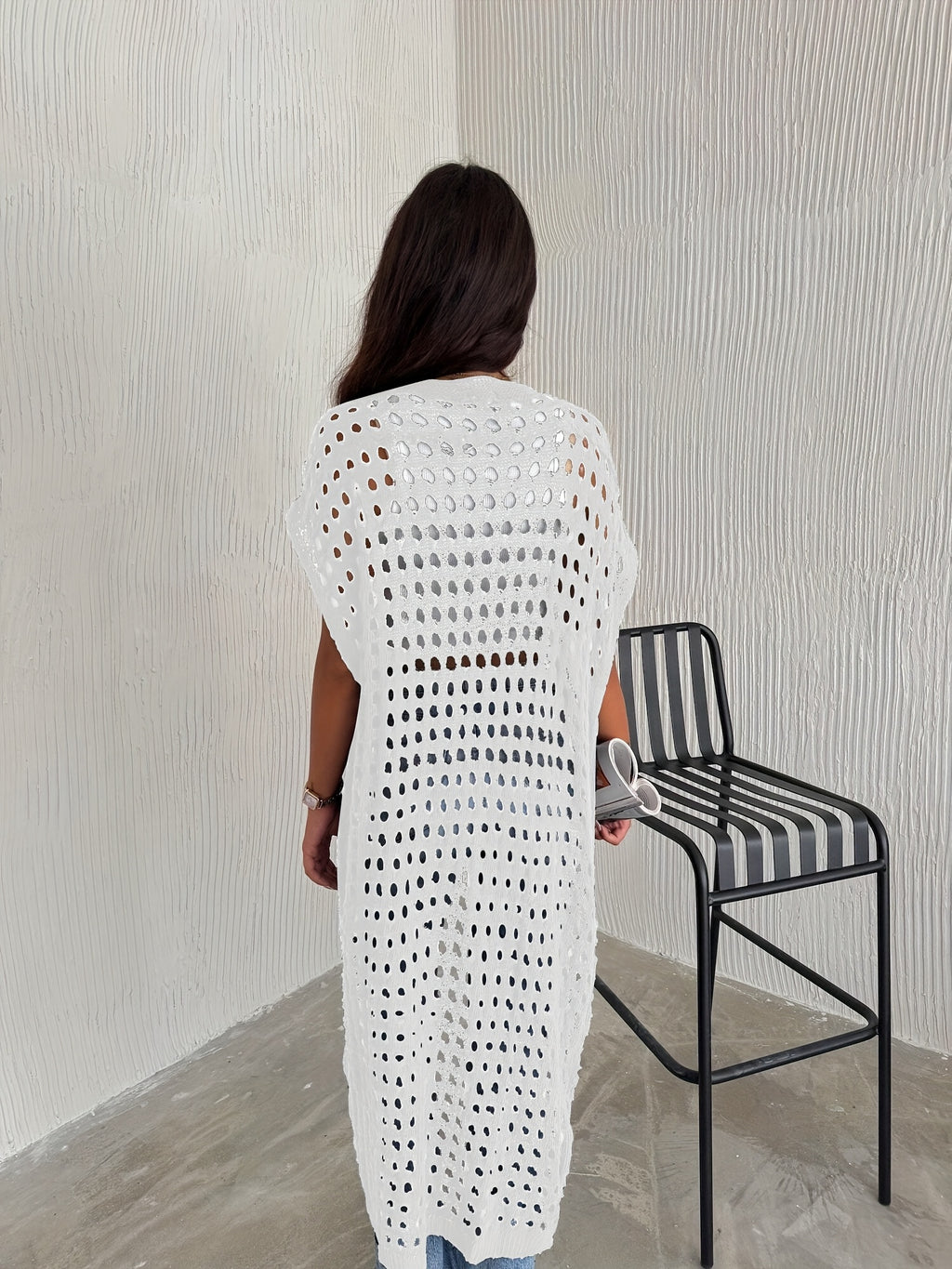 Crochet Lace Vest Sleeveless Long Beach Vest Women's Solid Color Crochet Lace Cardigan (Bikini Not Included)