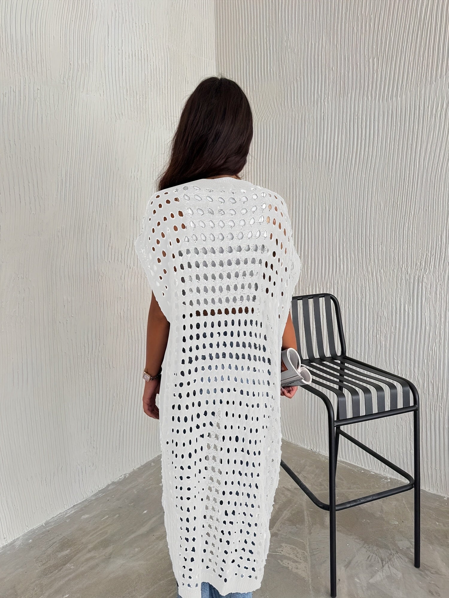 Crochet Lace Vest Sleeveless Long Beach Vest Women's Solid Color Crochet Lace Cardigan (Bikini Not Included)